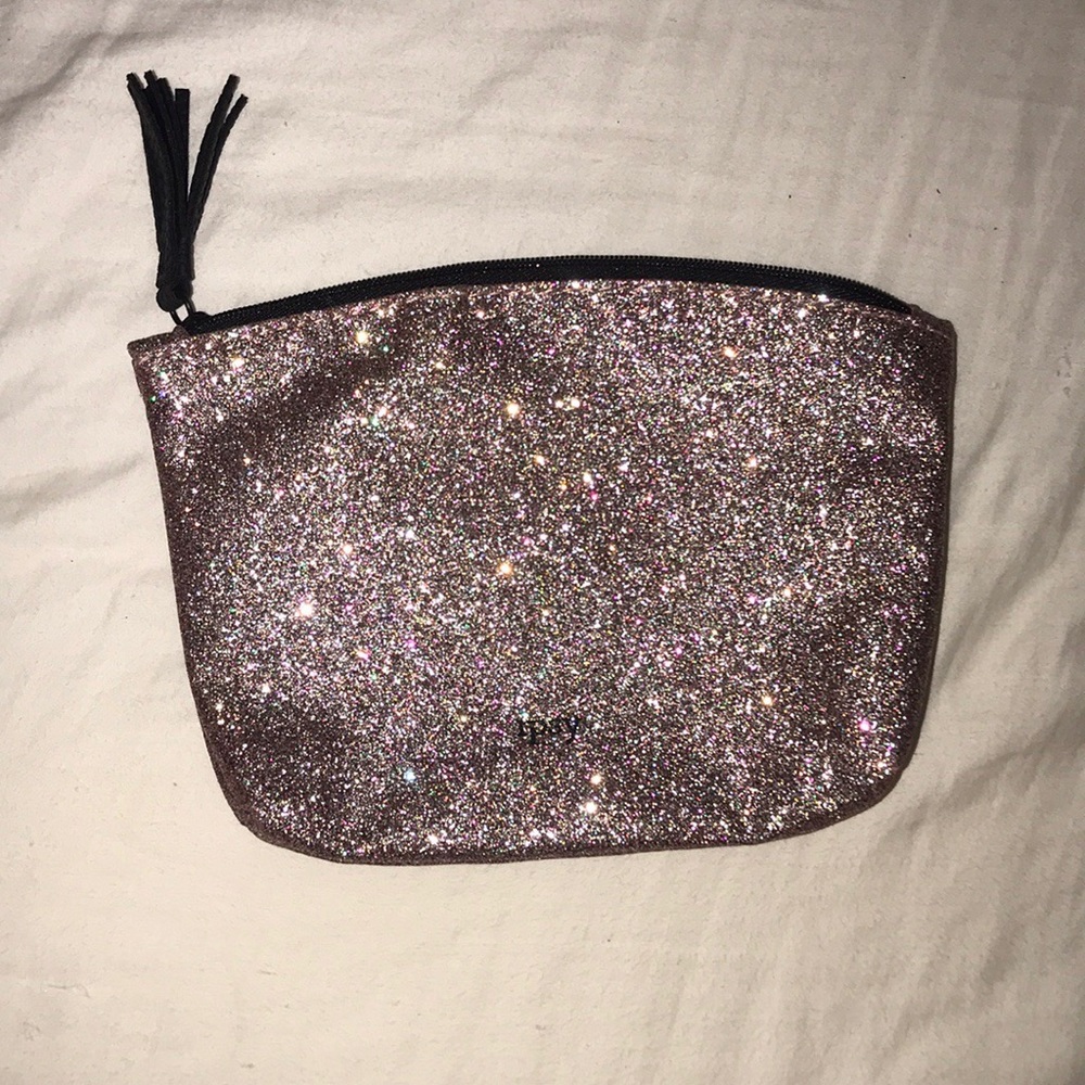 Small IPSY Makeup Pouch✨💋